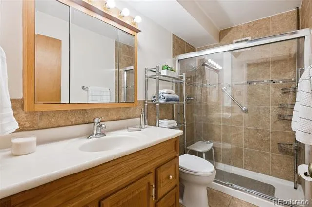 605 S Alton Way #12B Denver, CO 80247