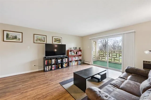 605 S Alton Way #12B Denver, CO 80247