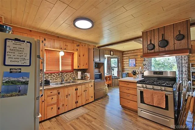 15699 Aspen Glenn Lane Collbran, CO 81624