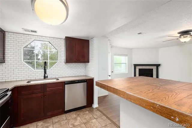12513 E Pacific Circle #D Aurora, CO 80014