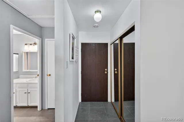 3184 S Heather Gardens Way #408 Aurora, CO 80014