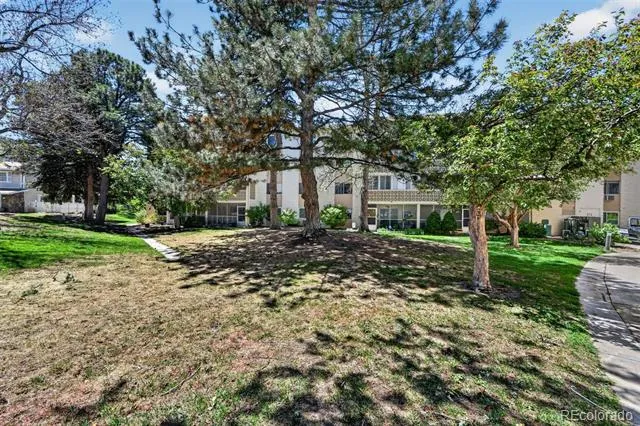 3184 S Heather Gardens Way #408 Aurora, CO 80014