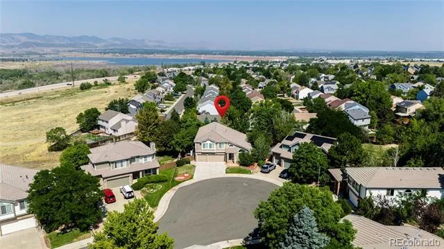 10011 Oak Leaf Way Littleton, CO 80129
