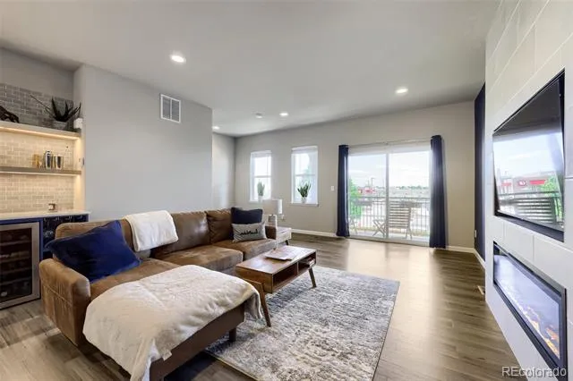 11250 Florence Street #8D Commerce City, CO 80640