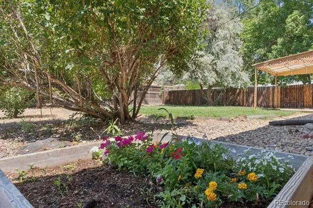 1477 S Brentwood Street Lakewood, CO 80232