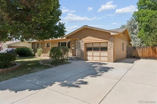 1477 S Brentwood Street Lakewood, CO 80232