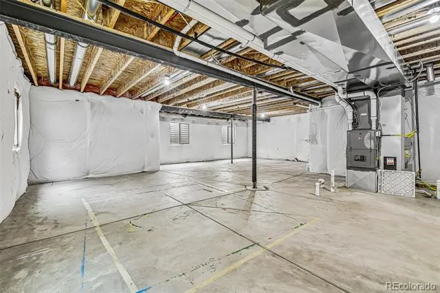 8645 Torrey Street Arvada, CO 80007