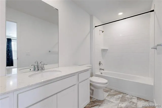545 Bennett Avenue Bennett, CO 80102