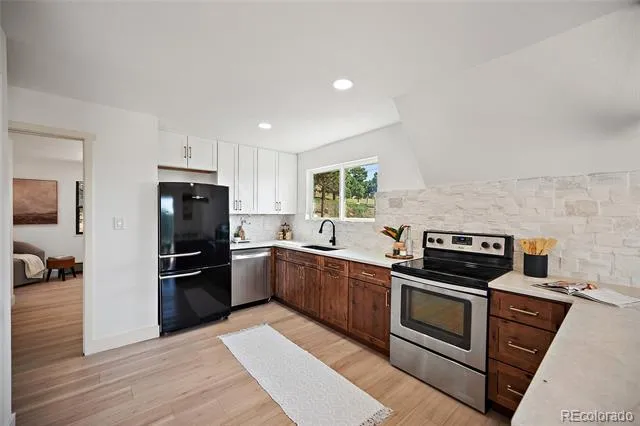 6476 High Drive Morrison, CO 80465