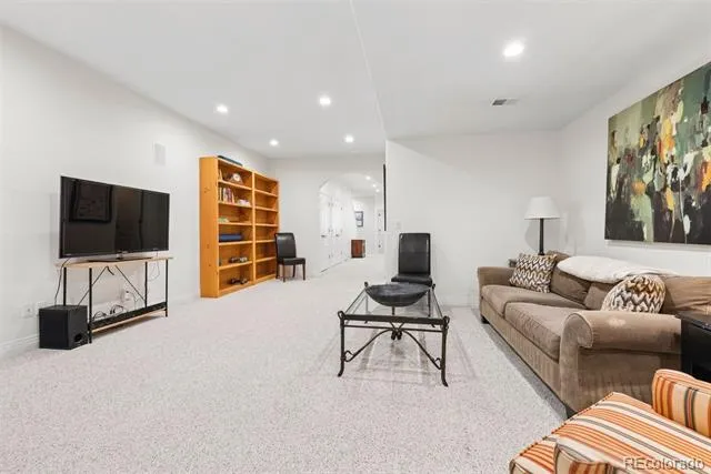 132 S Monroe Street Denver, CO 80209