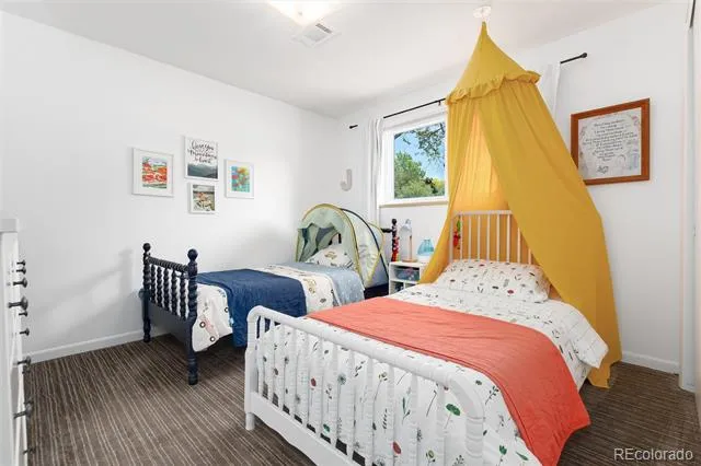 7175 S Penrose Court Centennial, CO 80122