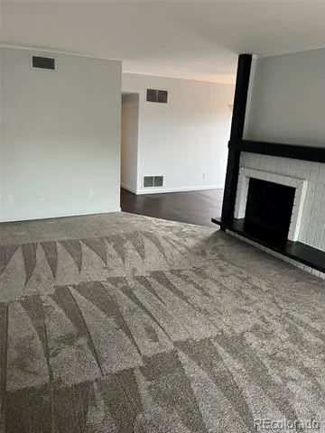 5882 E Ithaca Place #204 Denver, CO 80237