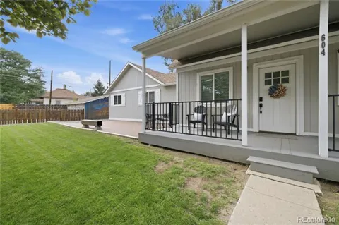 604 Pine