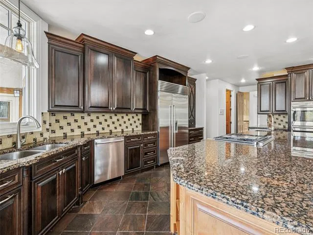 5701 S Aspen Court Greenwood Village, CO 80121