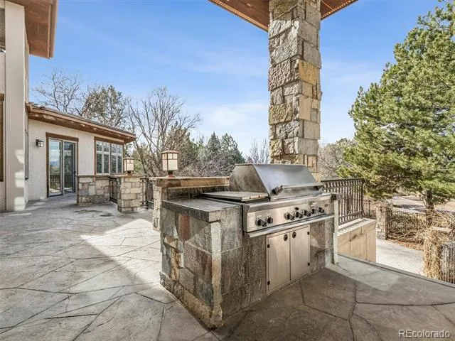 5701 S Aspen Court Greenwood Village, CO 80121