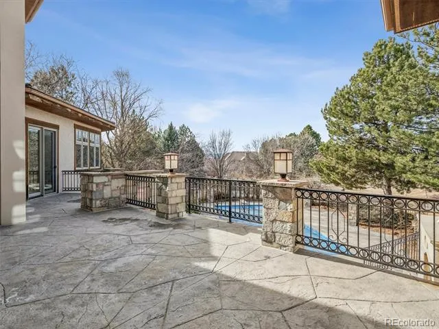 5701 S Aspen Court Greenwood Village, CO 80121