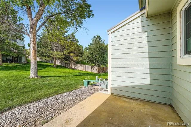 9202 W Ontario Drive Littleton, CO 80128