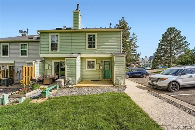 9202 W Ontario Drive Littleton, CO 80128