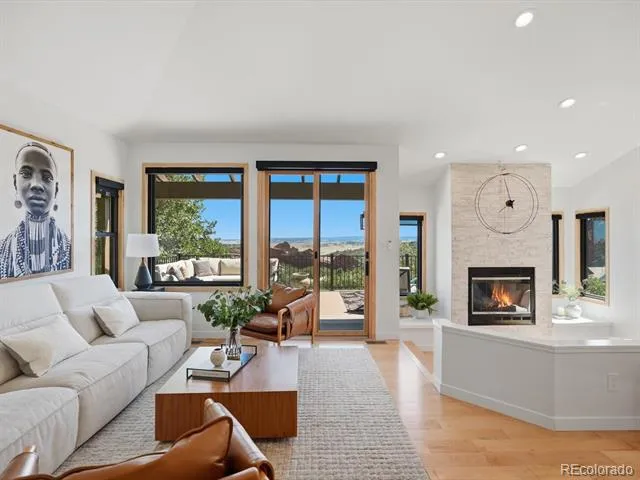 5931 Silver Thorn Run Littleton, CO 80125