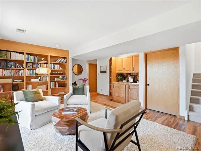 5931 Silver Thorn Run Littleton, CO 80125
