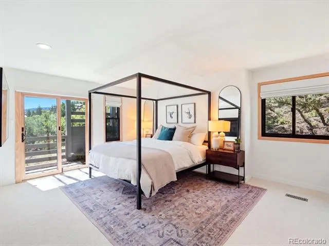 5931 Silver Thorn Run Littleton, CO 80125
