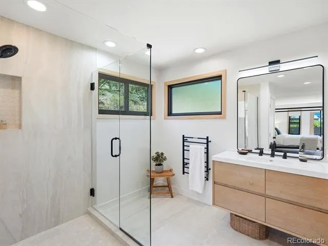 5931 Silver Thorn Run Littleton, CO 80125