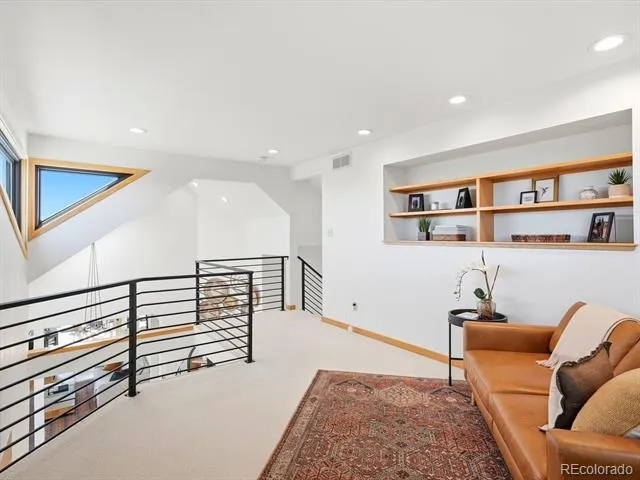 5931 Silver Thorn Run Littleton, CO 80125