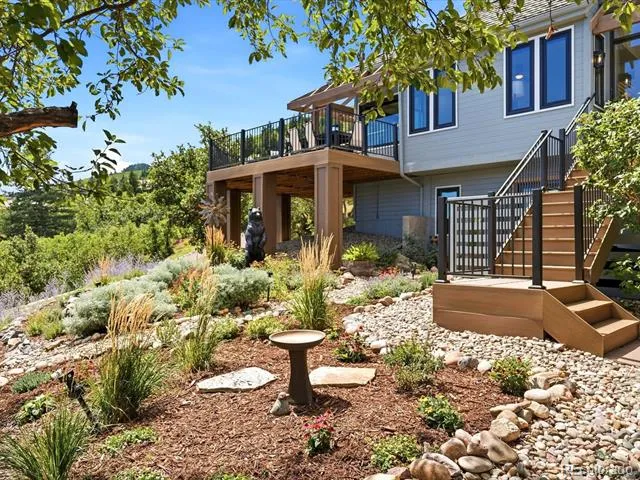5931 Silver Thorn Run Littleton, CO 80125