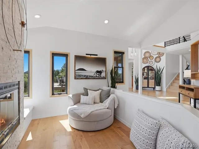 5931 Silver Thorn Run Littleton, CO 80125