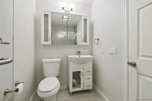 1424 S Lima Street Aurora, CO 80012