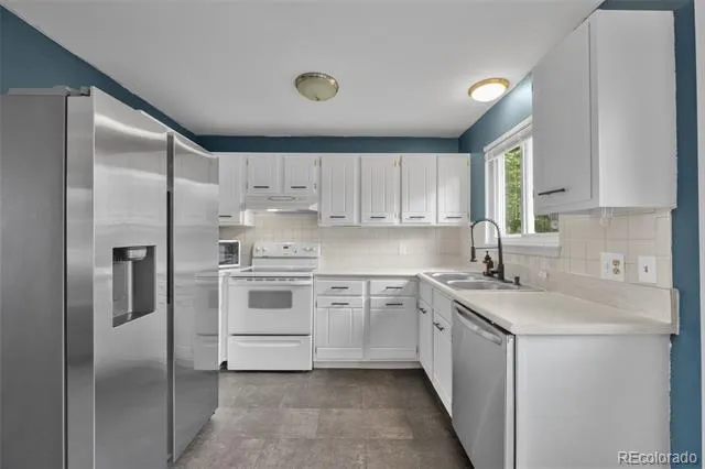 6113 S Cody Way Littleton, CO 80123