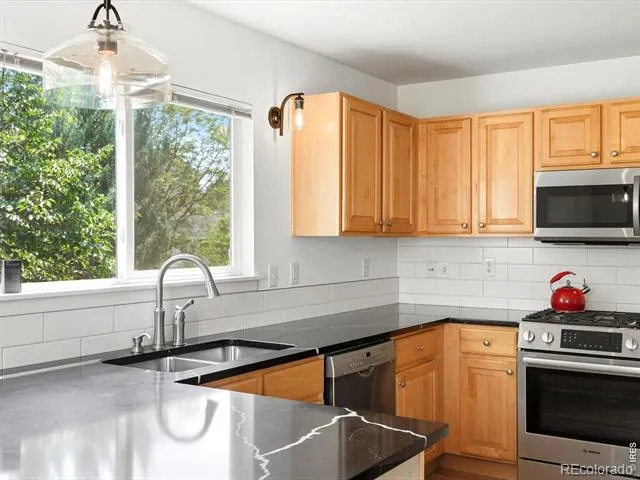 2013 S Fork Drive Lafayette, CO 80026