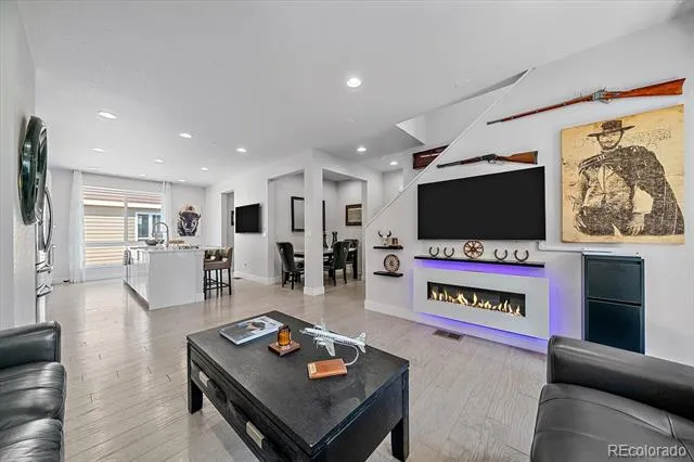 15795 E Broncos Place Englewood, CO 80112