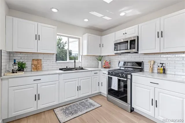 4823-4825 Eaton Street Denver, CO 80212