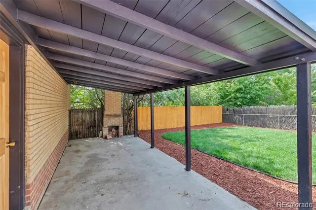 4823-4825 Eaton Street Denver, CO 80212