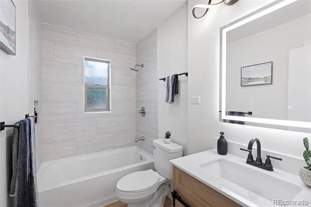 4823-4825 Eaton Street Denver, CO 80212