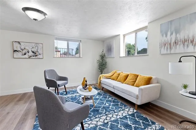 4823-4825 Eaton Street Denver, CO 80212