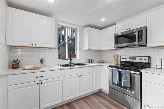 4823-4825 Eaton Street Denver, CO 80212