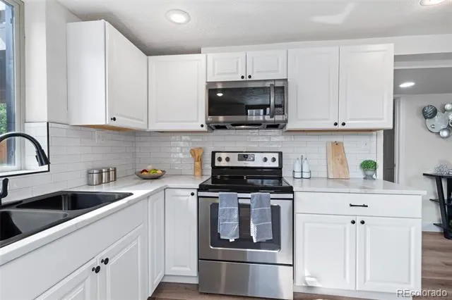 4823-4825 Eaton Street Denver, CO 80212