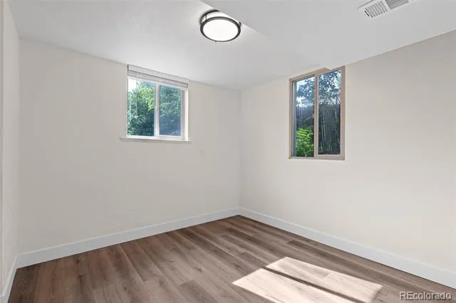 4823-4825 Eaton Street Denver, CO 80212