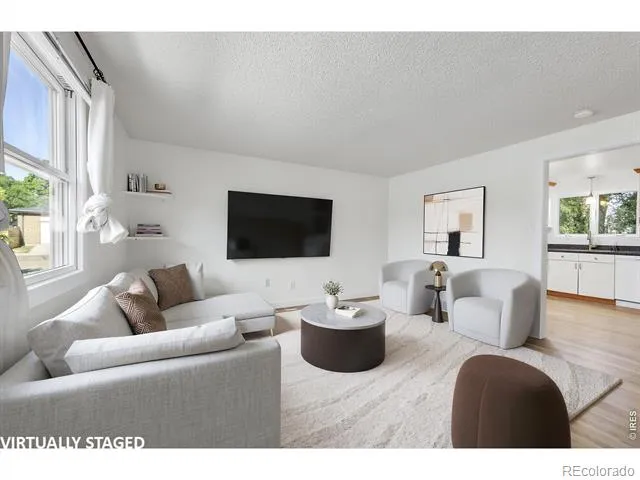 1266 Lanyon Lane Longmont, CO 80503