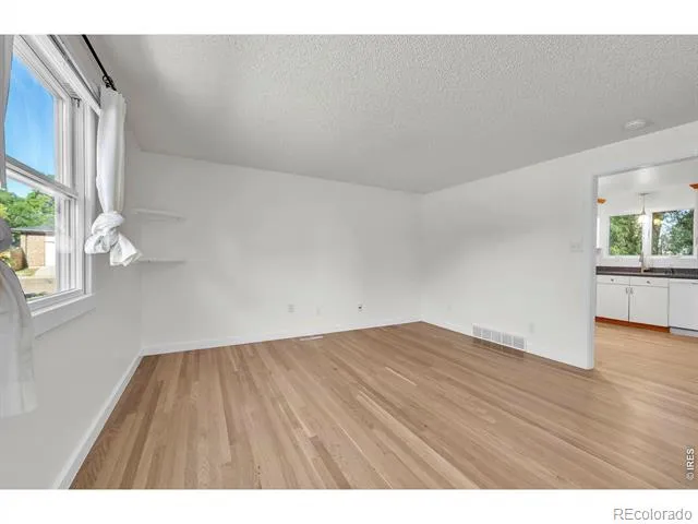 1266 Lanyon Lane Longmont, CO 80503