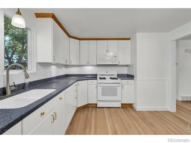 1266 Lanyon Lane Longmont, CO 80503