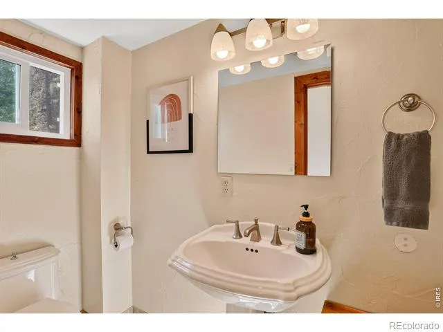 104 E Dory Way Black Hawk, CO 80422