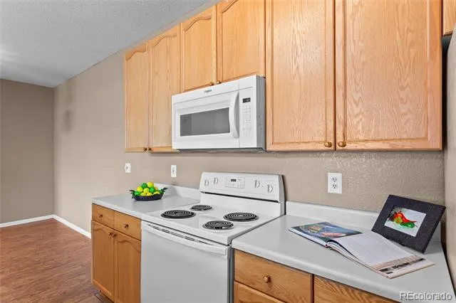 14241 E 1st Drive #304 Aurora, CO 80011