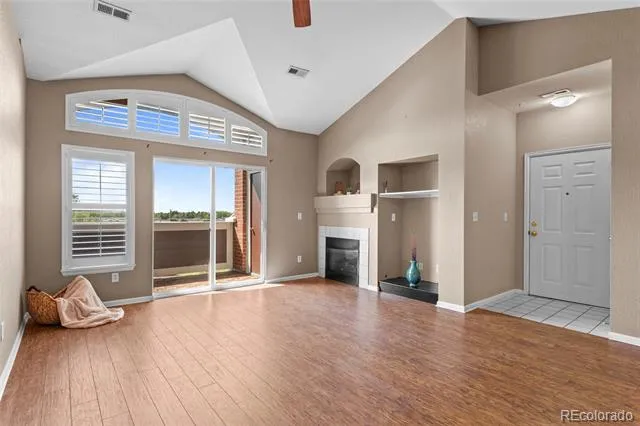 14241 E 1st Drive #304 Aurora, CO 80011