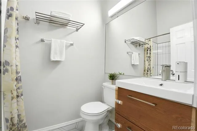 16921 E Chenango Avenue #C Aurora, CO 80015