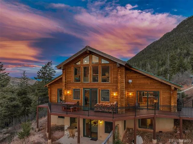 9110 Mountain Road Cascade, CO 80809