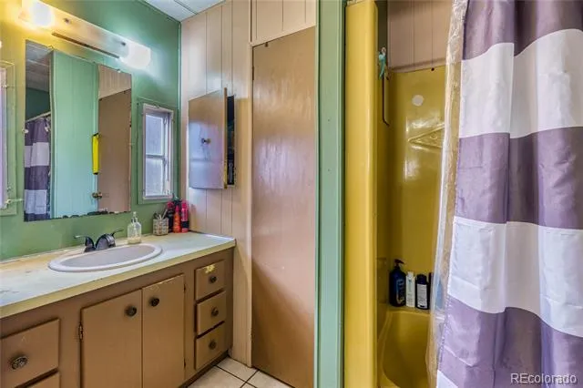 2710 Hawk Street Denver, CO 80260