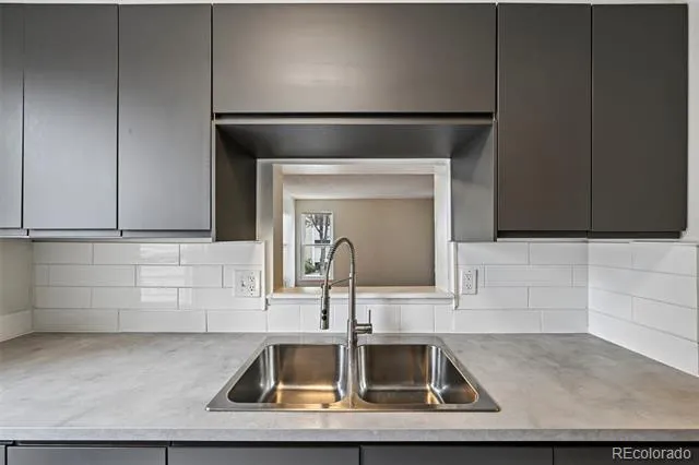 15202 E Hampden Circle #F5 Aurora, CO 80014